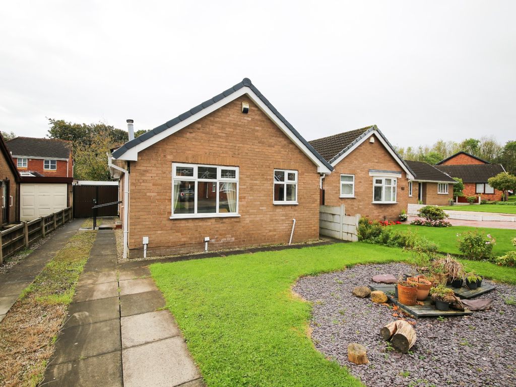 2 bed bungalow for sale in Sandstone Road, Wigan, Lancashire WN3, £