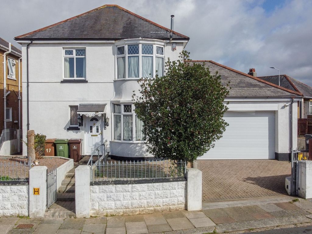 Mollison Road, Plymouth PL5  