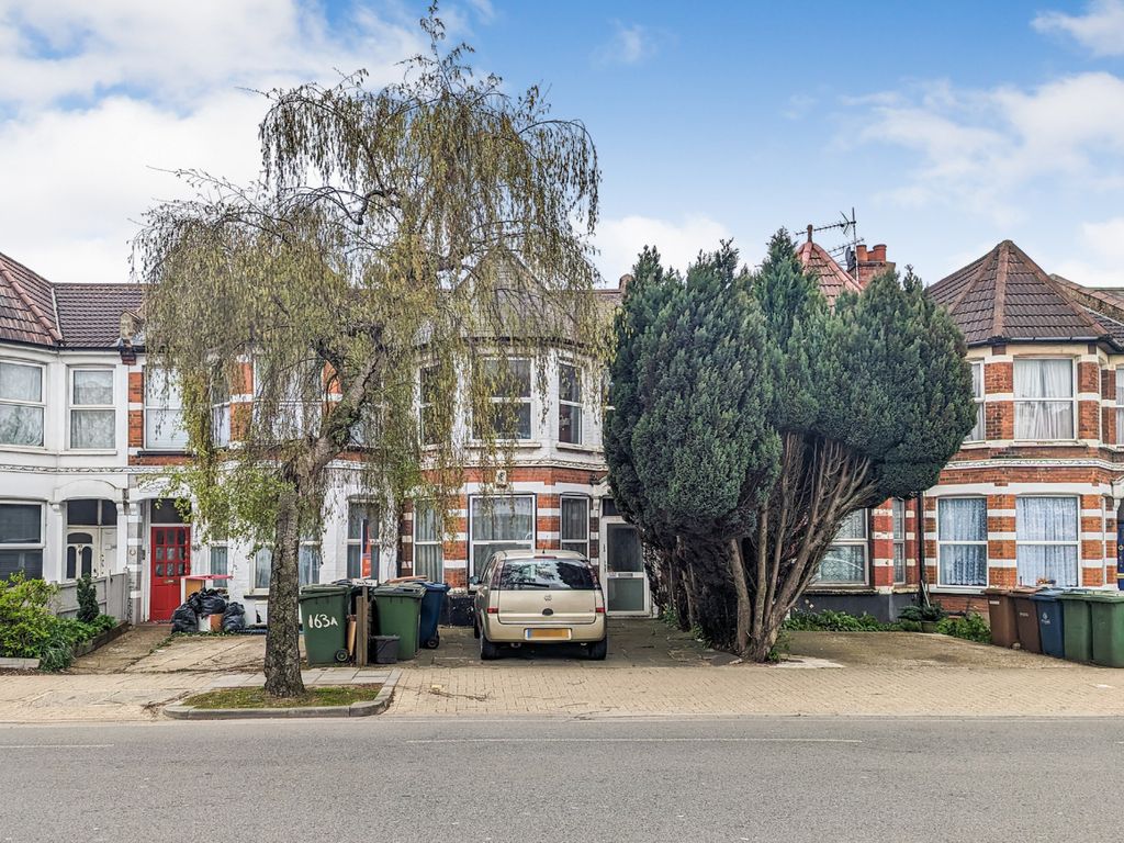2 bed flat for sale in Pinner Road, North Harrow, Harrow HA1 Zoopla