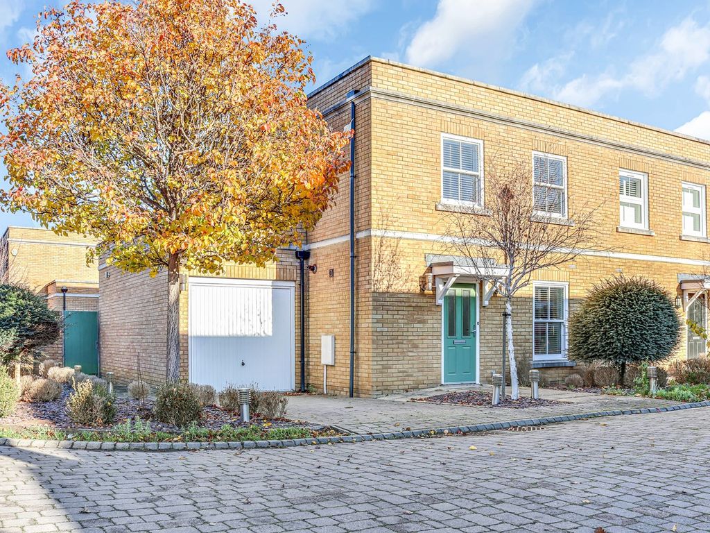 3 bed semidetached house for sale in Ashes Road, Shoeburyness SS3 Zoopla