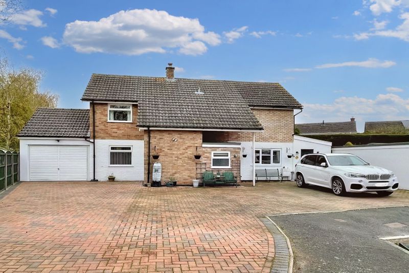 4 bed detached house for sale in Ecroyd Park, Credenhill, Hereford HR4