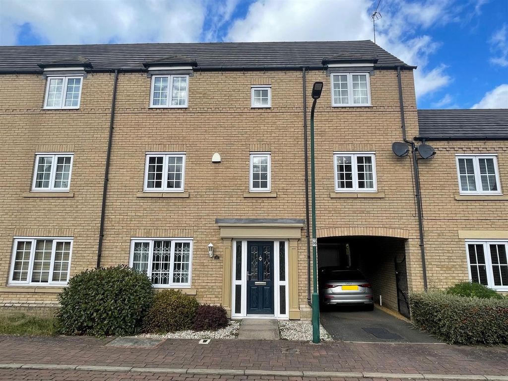 Baldwin Drive, Sugar Way, Peterborough PE2  