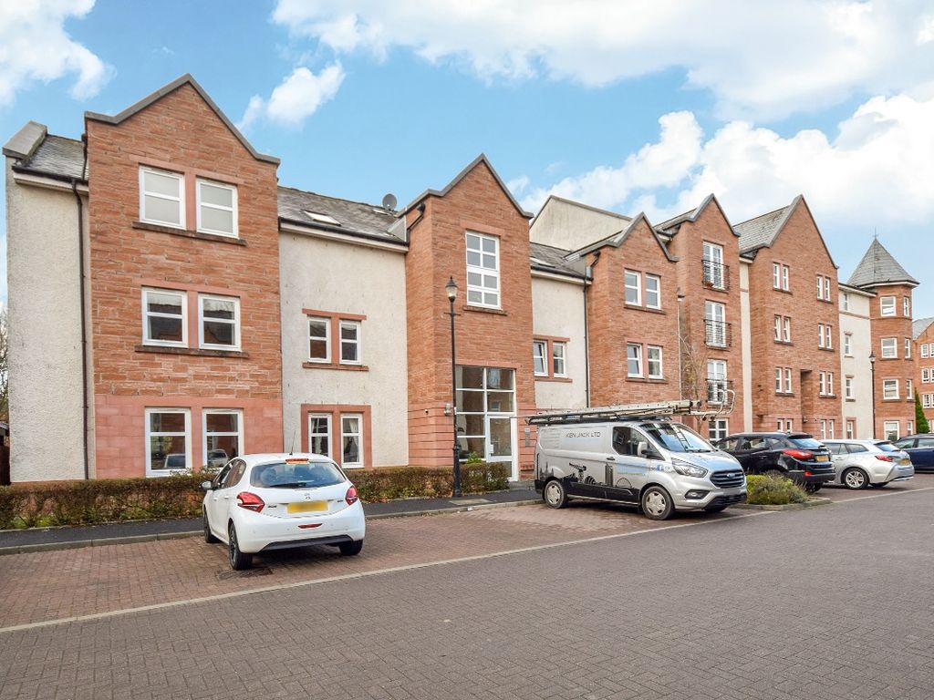 2 bed flat for sale in The Fairways, Bothwell, Glasgow G71, £295,000 Zoopla