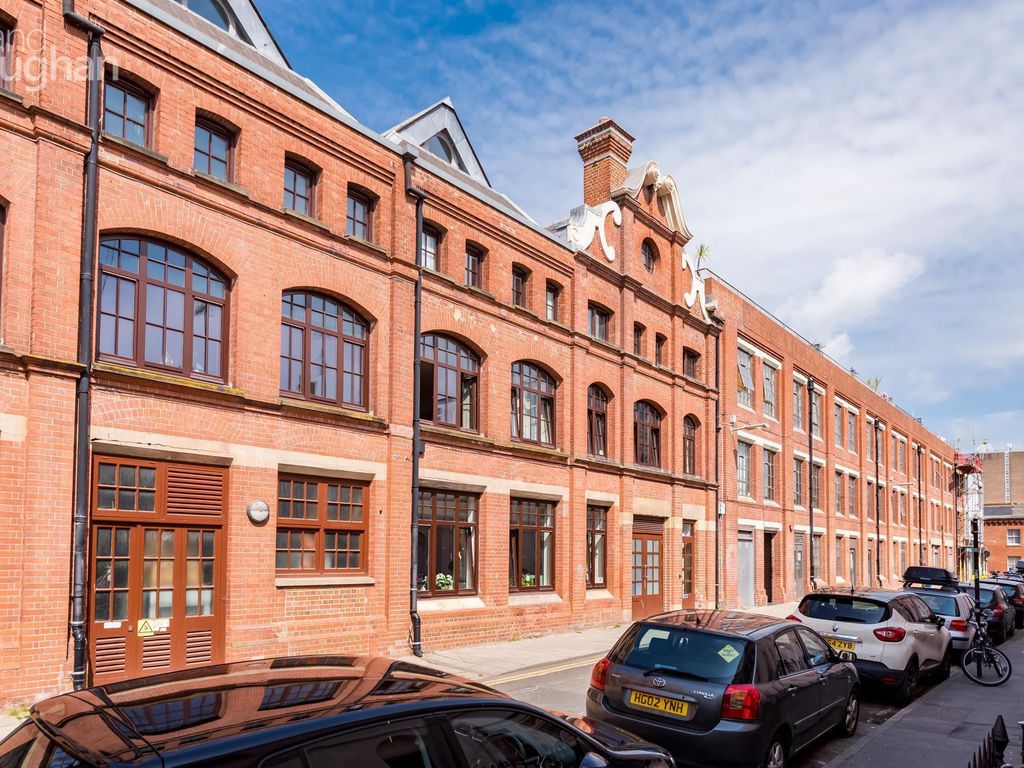 1 bed flat to rent in Argus Lofts, Robert Street, Brighton, East Sussex