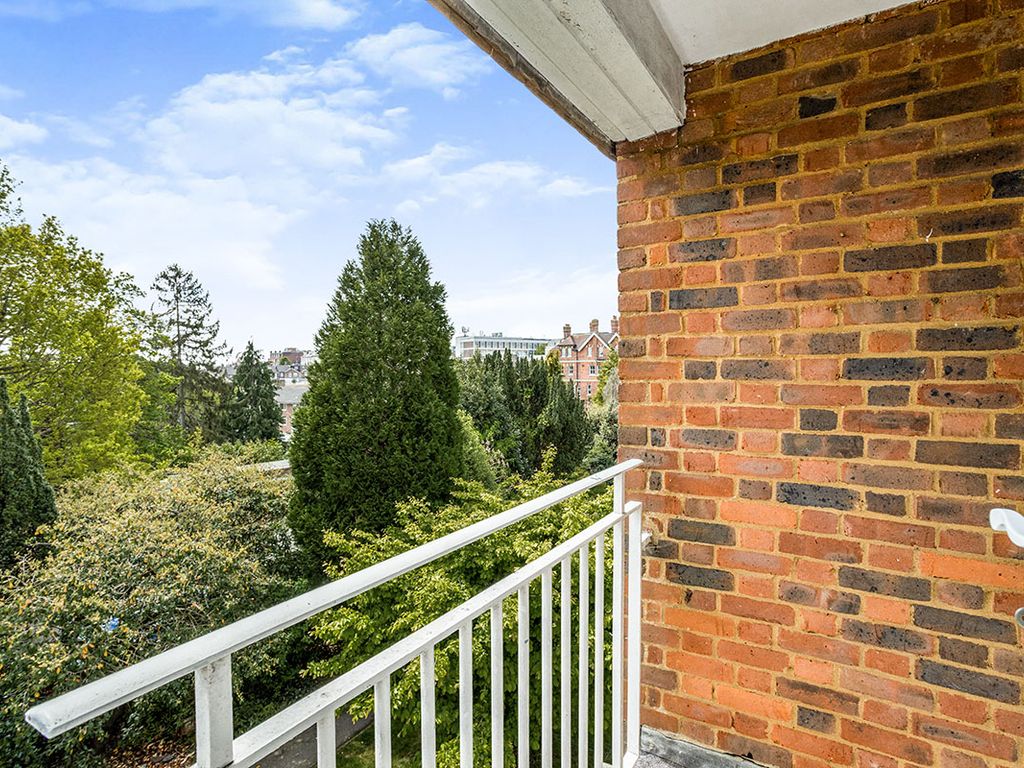 Hamilton Court, Chilston Road, Tunbridge Wells, Kent TN4  