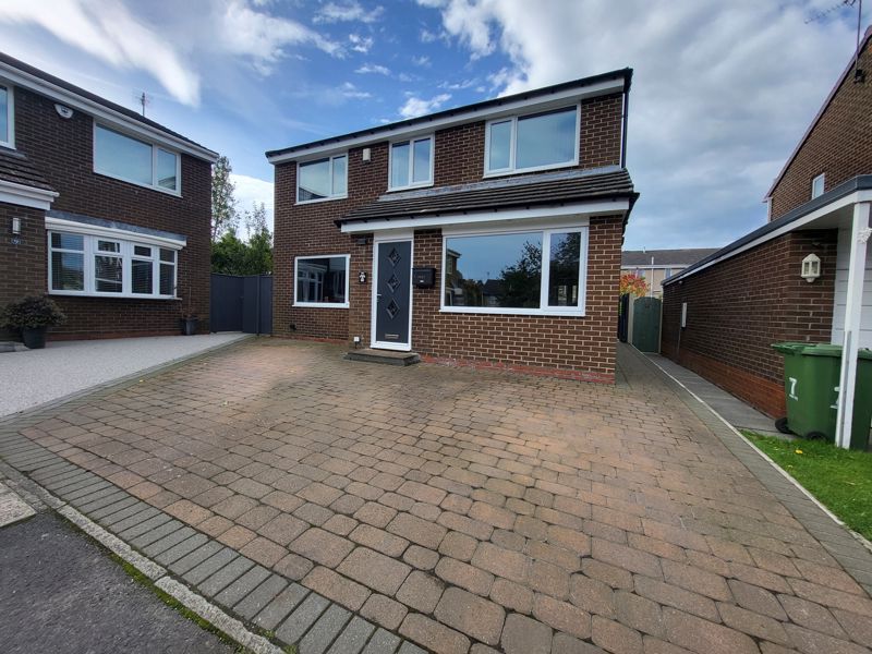 4 bed detached house for sale in Henley Close, Cramlington NE23, £