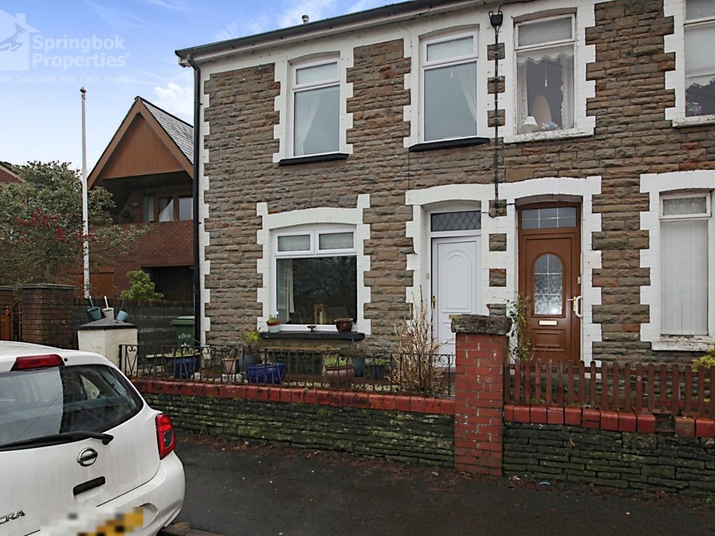 3 bed semidetached house for sale in Wern Crescent, Caerphilly County