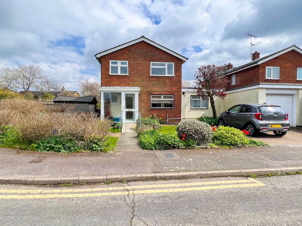 3 bed detached house to rent in Park View, Stevenage SG2 Zoopla