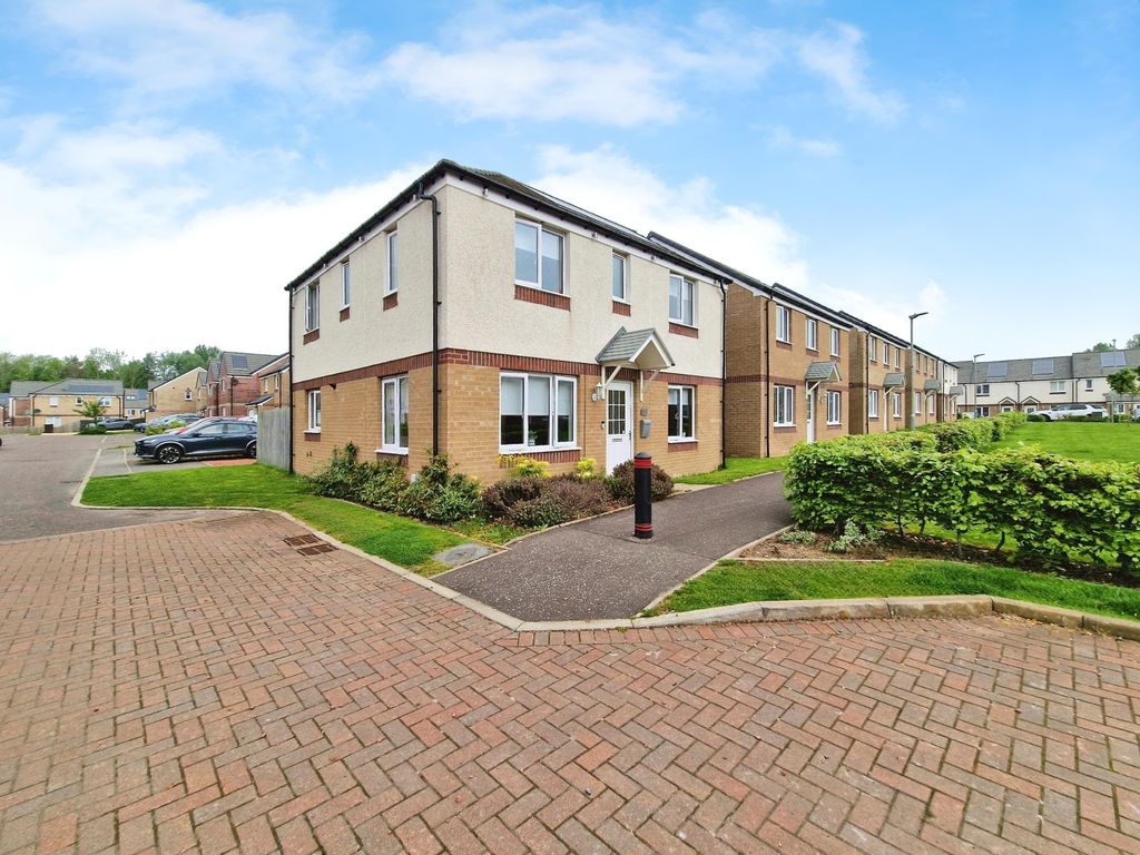 4 bed detached house for sale in Annickbank Place, Irvine KA11, £