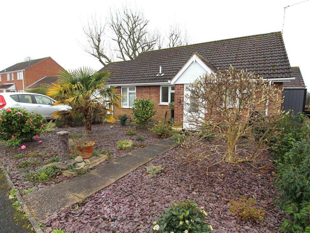 2 bed detached bungalow for sale in Southlands Drive, Morton