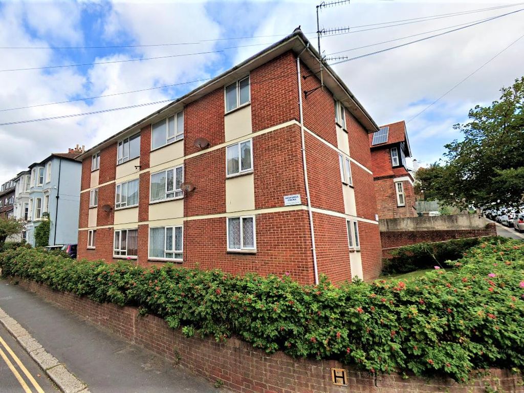 2 bed flat for sale in West Hill Road, St. LeonardsOnSea TN38 Zoopla