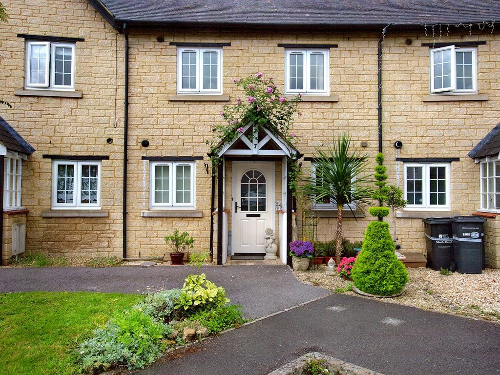 3 bed terraced house for sale in Moor Lane, Wincanton BA9, £250,000