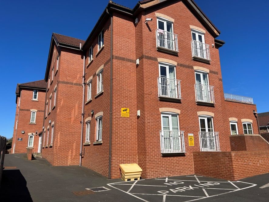 3 bed flat for sale in Apartment 6, Green Tree Court, Benwell Village