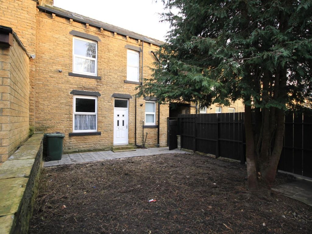 4 bed terraced house for sale in Radnor Street, Barkerend, Bradford BD3 Zoopla