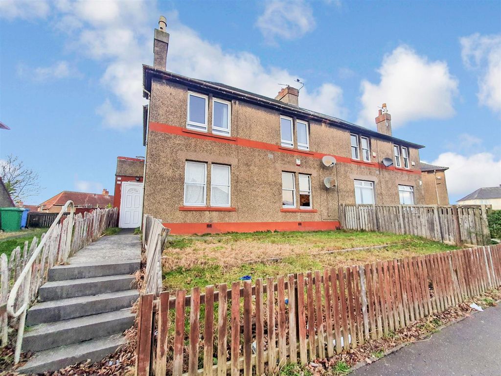 2 bed flat to rent in Den Walk, Methil, Fife KY8 Zoopla