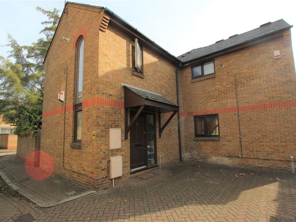 1 bed terraced house to rent in Vinegar Street, London E1W Zoopla