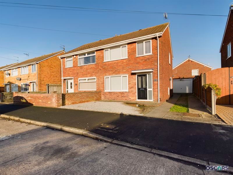 3 bed semidetached house for sale in Green Island, Bilton, Hull HU11