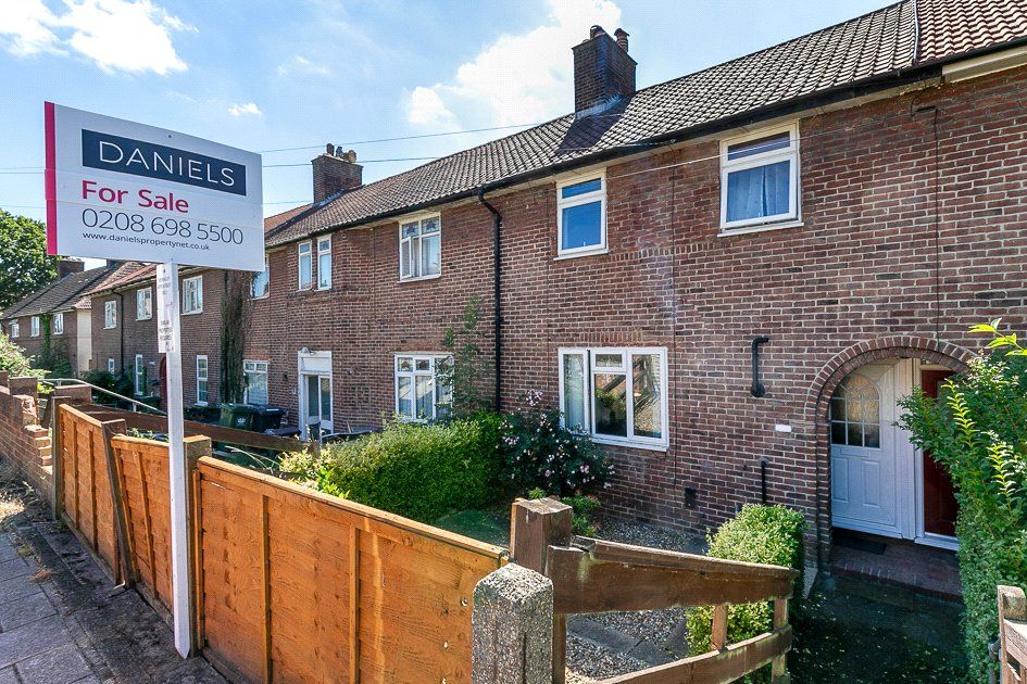 3 bed terraced house for sale in Moorside Road, Bromley, Kent BR1, £