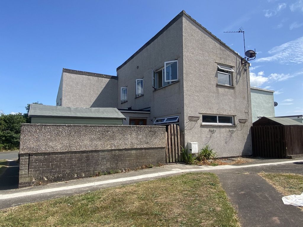 3 bed end terrace house for sale in Larch Road, Milford Haven