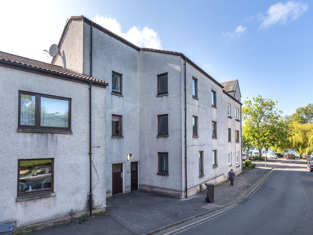 3 bed flat for sale in Wateryett, Linlithgow EH49 Zoopla