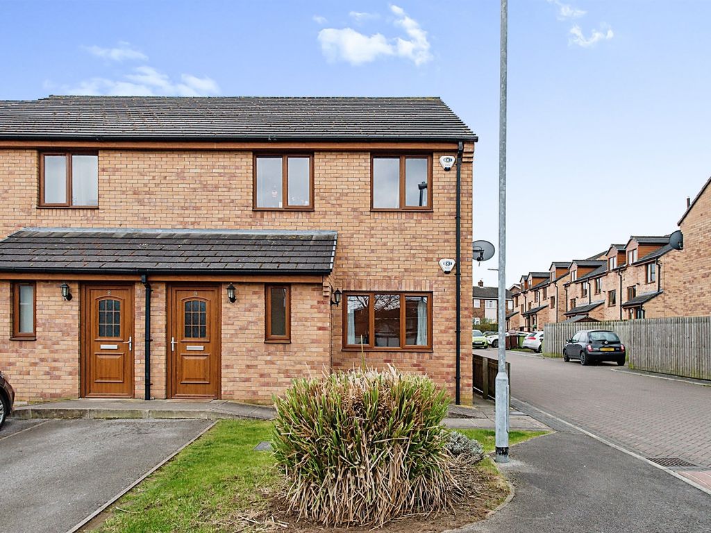 2 bed flat for sale in Stansfield Close, Castleford WF10 Zoopla