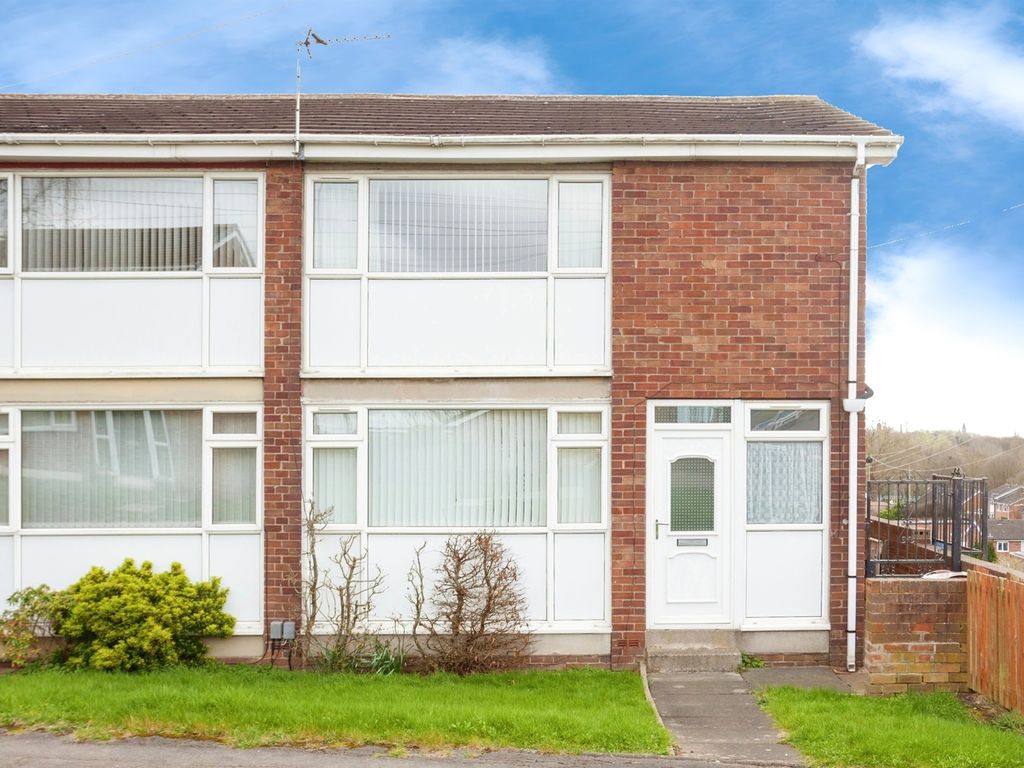 2 bed semidetached house for sale in Valley Crescent, Wrenthorpe