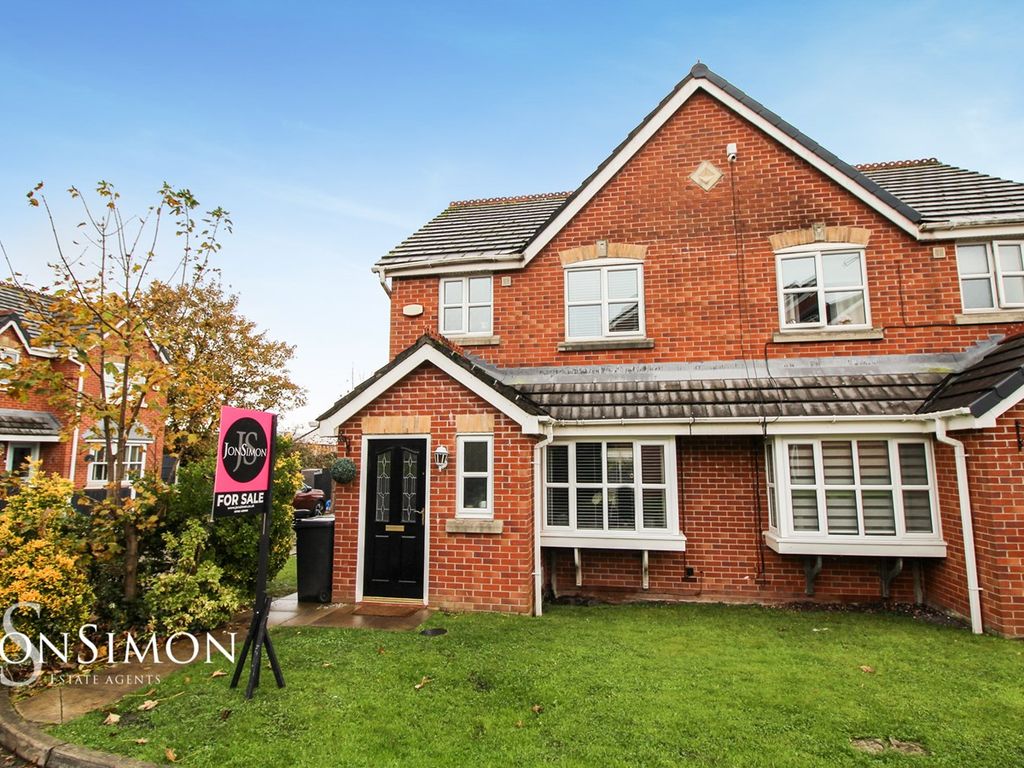 3 bed semidetached house for sale in Elder Close, Tottington, Bury BL8