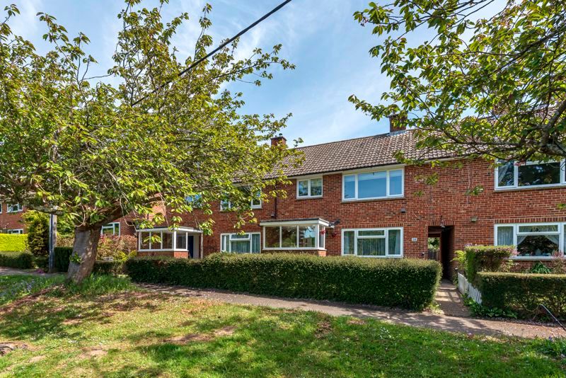 2 bed flat to rent in Cherryhurst, Wormley Lane, Hambledon, Godalming