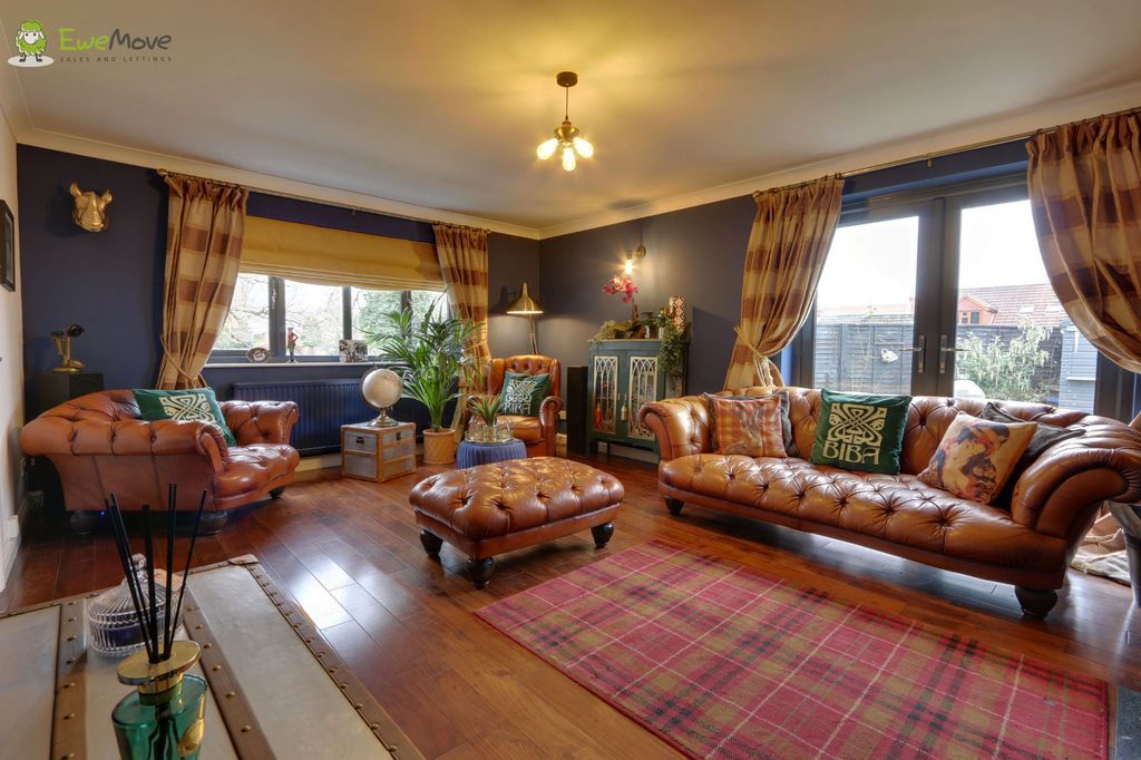 4 bed detached house for sale in Churchtown, Belton, Doncaster DN9 Zoopla