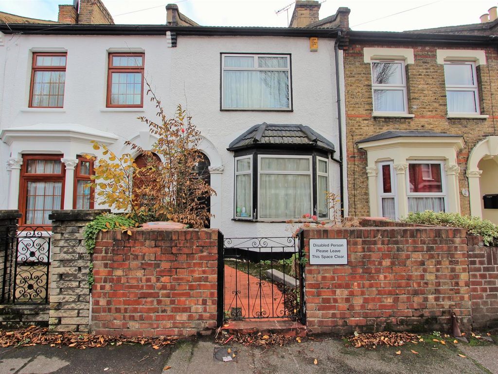 3 bed terraced house for sale in Ridley Road, London E7 Zoopla