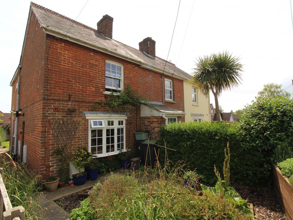 3 bed end terrace house for sale in Wareham Road, Lytchett Matravers