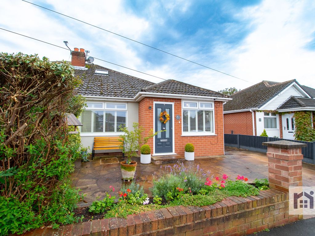 3 bed semidetached house for sale in Snipewood, Eccleston PR7, £