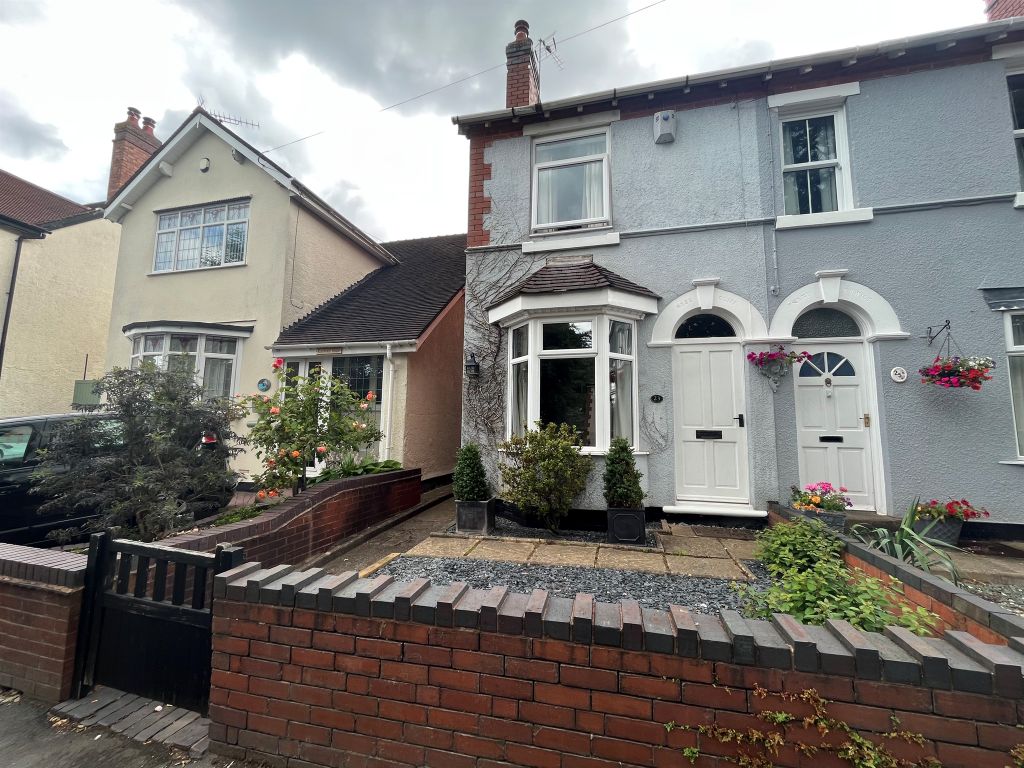 3 bed semidetached house for sale in Beech Tree Lane, Cannock WS11, £