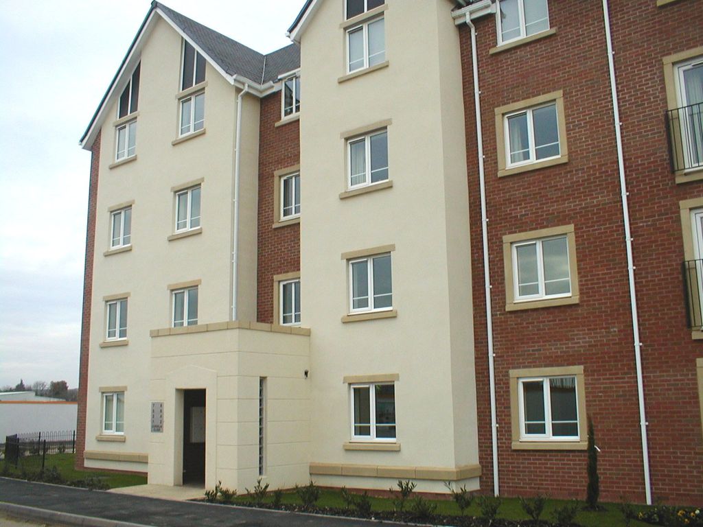 2 bed flat for sale in Cordelia Close, StratfordUponAvon CV37, £