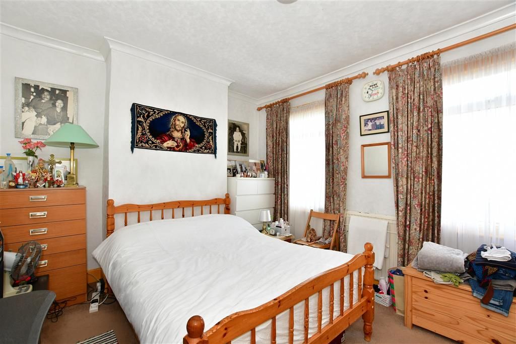 3 bed terraced house for sale in Cann Hall Road, London E11 Zoopla