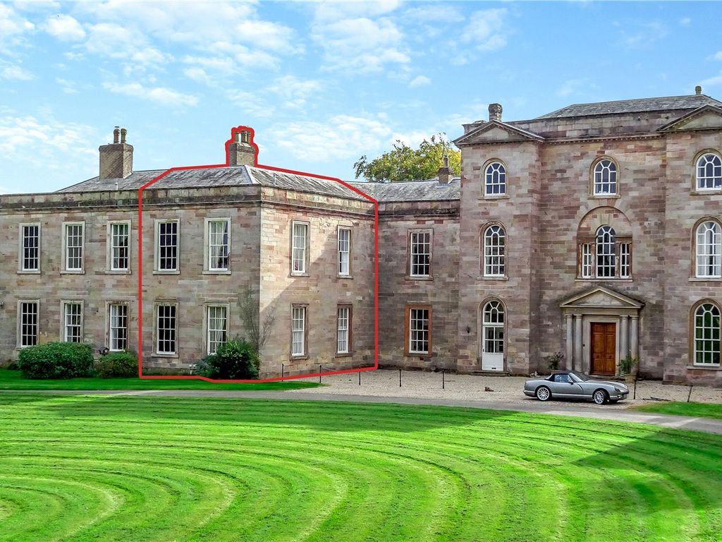 4 bed flat for sale in Brough Park, Richmond, North Yorkshire DL10, £