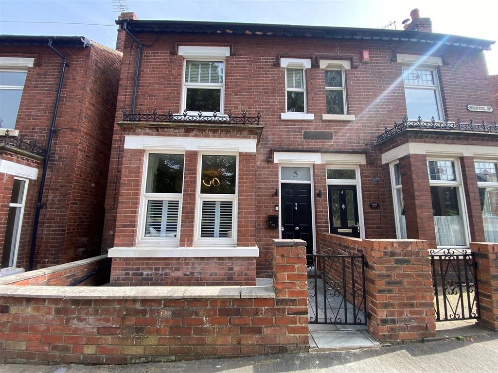 2 bed semidetached house for sale in Bristol Road, Ilkeston DE7, £