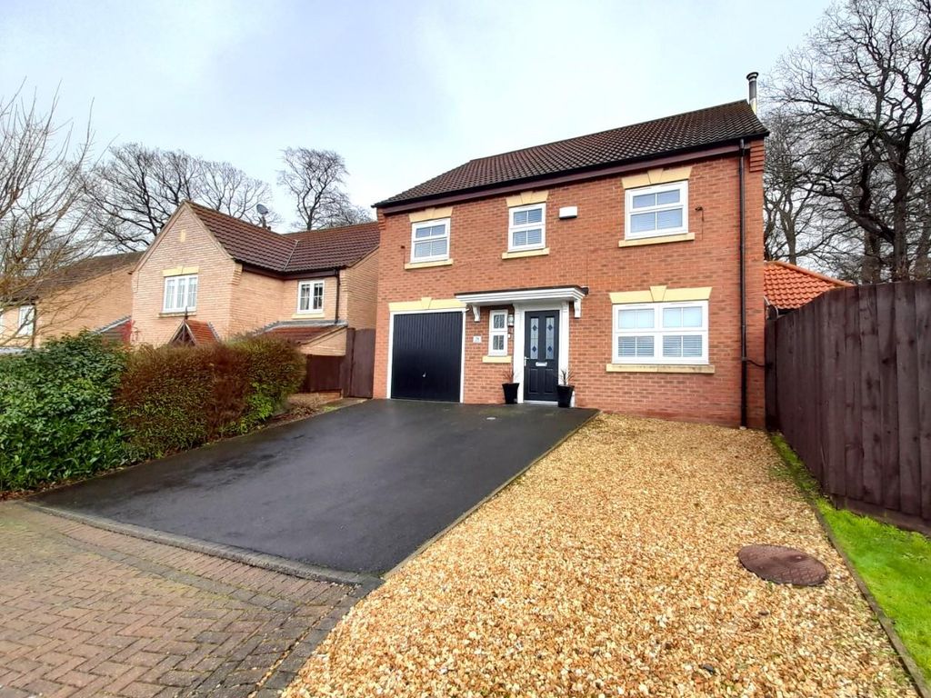 4 bed detached house for sale in Meldrum Drive, Gainsborough DN21, £