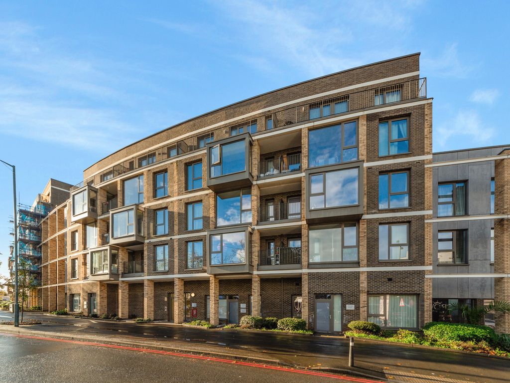 2 bed flat for sale in Purley Way, Croydon CR0 - Zoopla