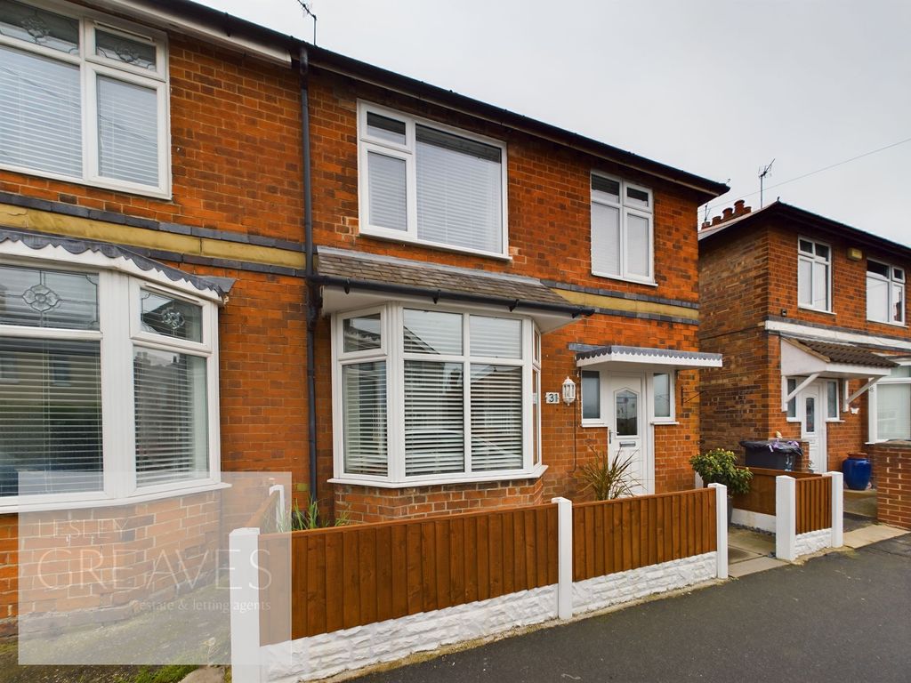 3 bed semidetached house for sale in First Avenue, Carlton, Nottingham
