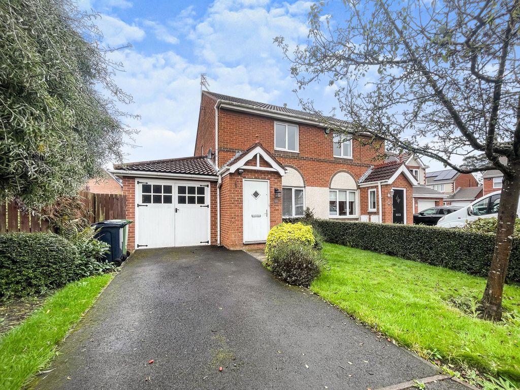2 bed semidetached house for sale in Bristlecone, Sunderland SR3, £