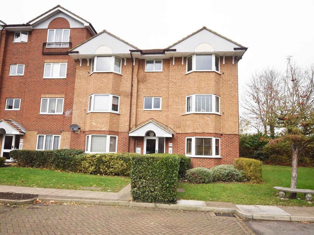 2 bed flat to rent in Varsity Drive, Twickenham TW1 Zoopla