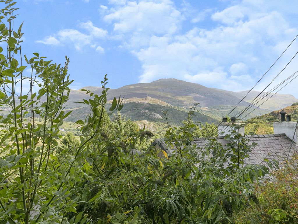 2 bed cottage for sale in Bryn Hyfryd, CwmYGlo LL55, £90,000 Zoopla