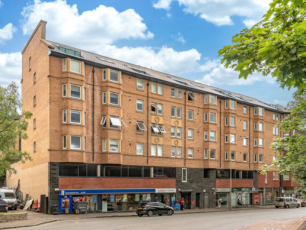 2 bed flat for sale in Queen Margaret Drive, Flat 2/2, North Kelvinside