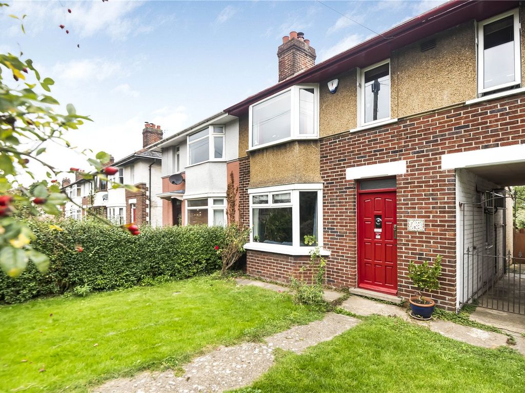 3 bed terraced house for sale in Church Cowley Road, Oxford