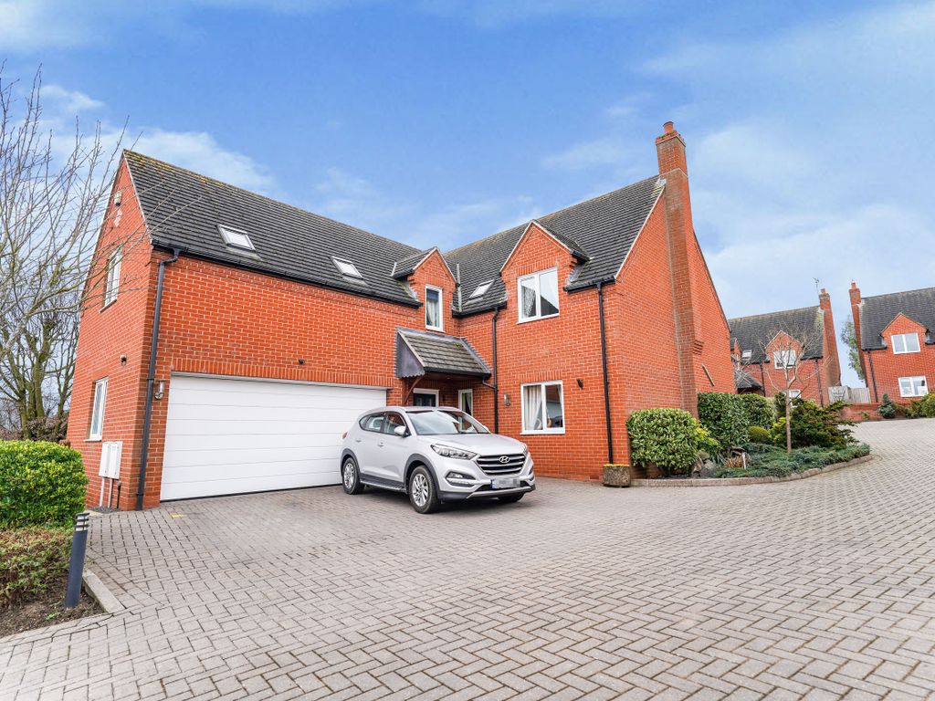 4 bed detached house for sale in Bradgate Road, Anstey, Leicester