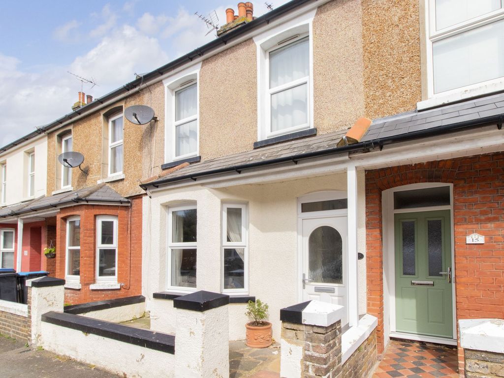 3 bed terraced house for sale in Glebe Road, Margate CT9, £269,995 Zoopla