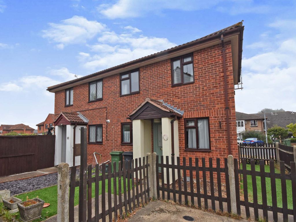 1 bed detached house for sale in Pennyroyal Crescent, Witham CM8 Zoopla