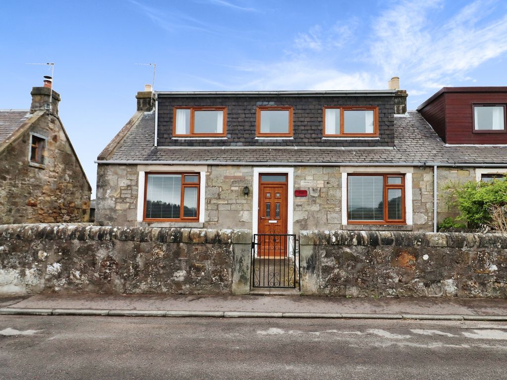 3 bed detached house to rent in Pitlessie Road, Ladybank, Cupar KY15