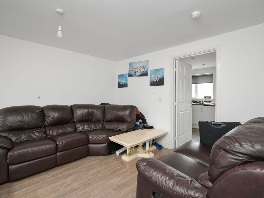 3 bed end terrace house for sale in 9 Duntreath Place, Newcraighall